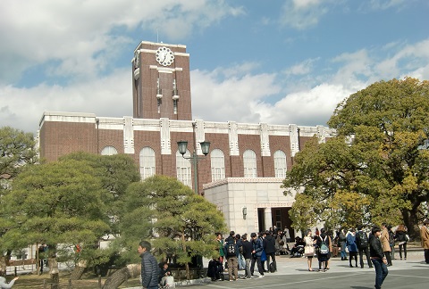 006.JPG2016時計台前期日程